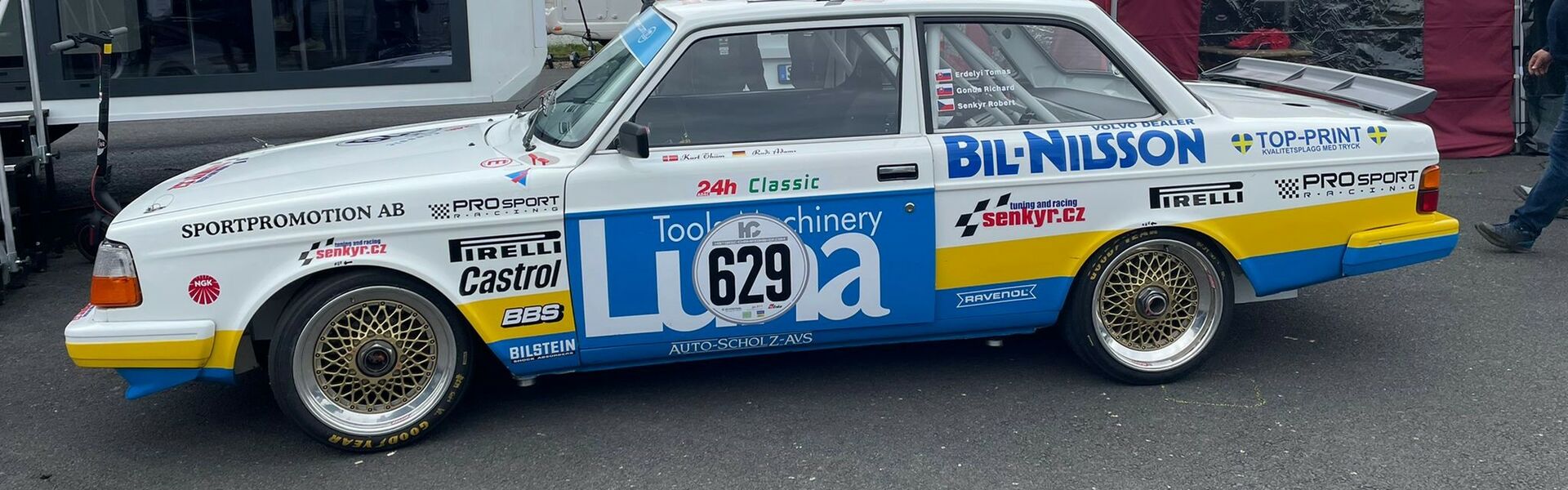 Zpravodajství z 3h závodu ADAC 24h Classic na Nürburgringu