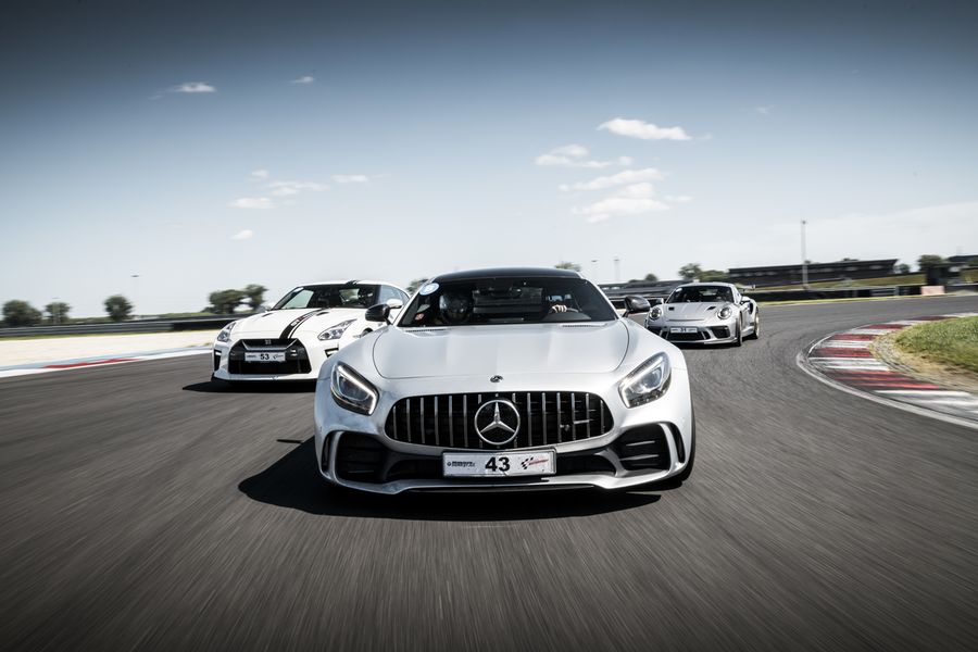 Trackday - Nissan Merdedes Porsche - Zatáčka | Šenkýř Motorsport