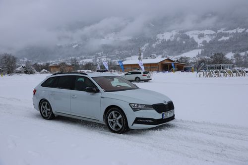 1M5A5086 | Snowdriving Lungauring 18.1.2023