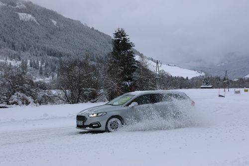 1M5A5226 | Snowdriving Lungauring 18.1.2023