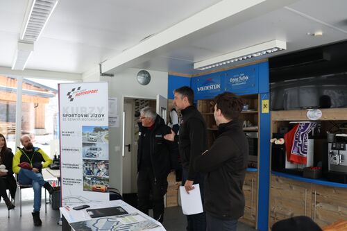 1M5A0805 | Snowdriving Experience Lungauring 09.-10.01.2025