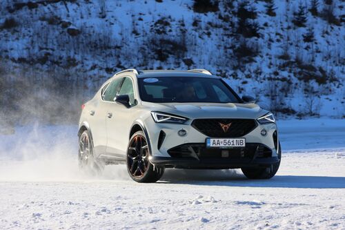1M5A2029 | Snowdriving Experience Lungauring 12.-13.01.2025