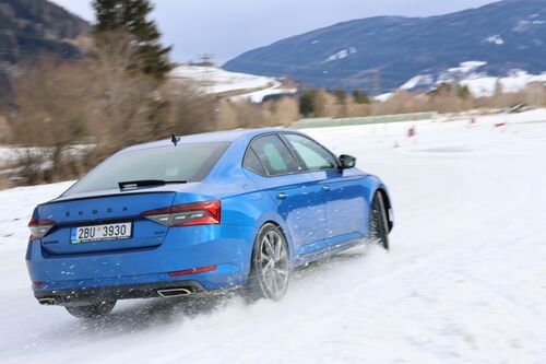 1M5A2451 | Snowdriving Experience Lungauring 15.-16.01.2025