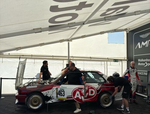 Přípravujeme a ladíme #463 na druhou kvalifikaci závodu youngtimerů na Nürburgring Nordschleife | ADAC 24h Nürburgring 2025 - 3h Classic 18.-22.05.2025 (Reportáž)