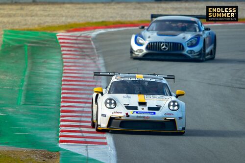 251207ESBarcelona110710 | Endless Summer - Barcelona 06.-07.12.2025