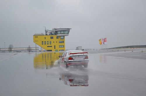 Sachsenring 24.3.2014 kurz driftování