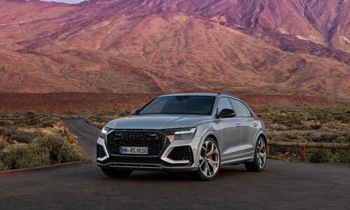 Audi RS Q8 4M