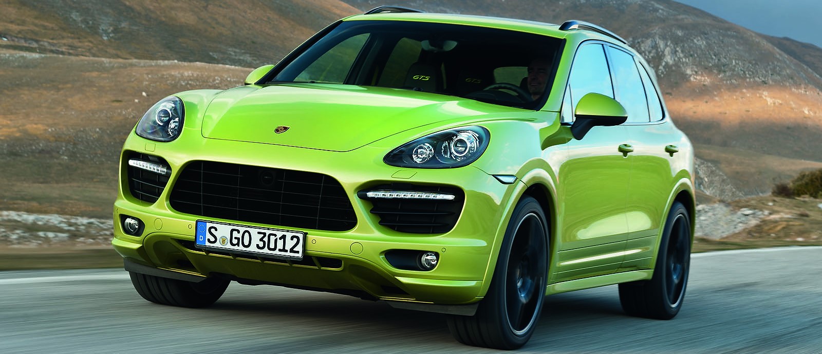 Porsche Cayenne 958 Р¶С‘Р»С‚С‹Р№