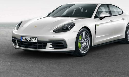 Porsche Panamera 4 E