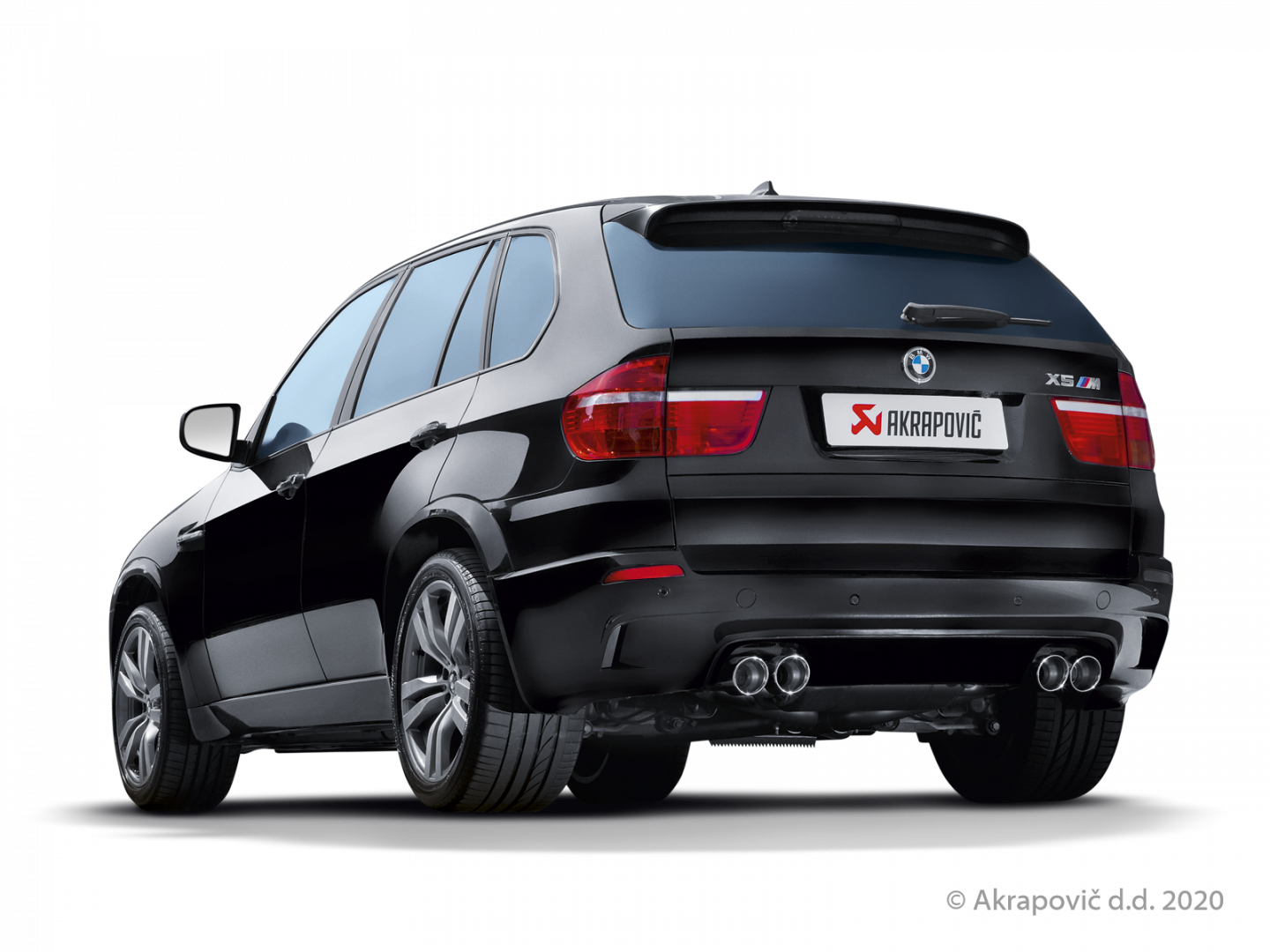 Technical information of Evolution Line (Titanium) X6 M Akrapovič - Další #
