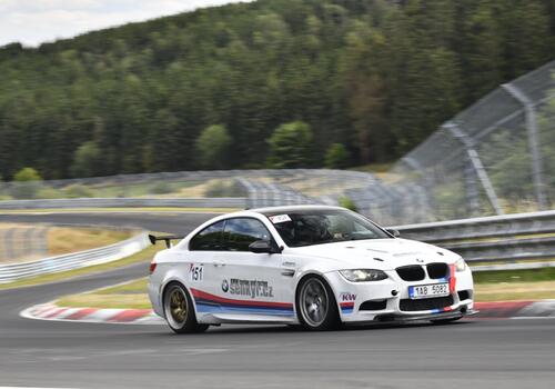 Front spoiler BMW M3 E92 GT4 style - installation to standard front bumper - Galerie #2