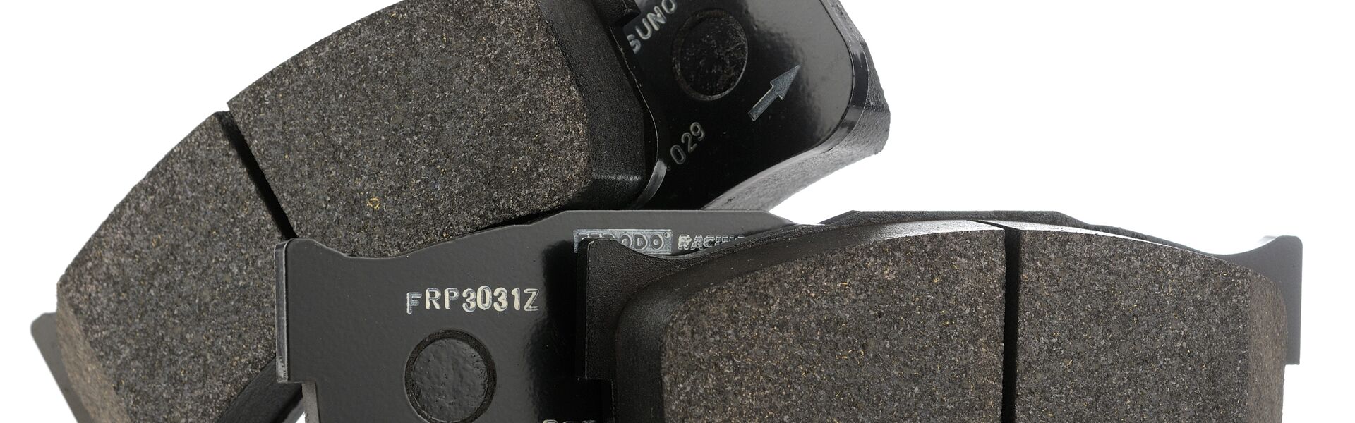Sada předních destiček Ferodo DS 2500 - náhrada za OEM sériový díl (standartní ocelové brzdy 400mm)