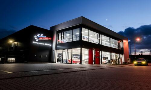 Performance & Racing Center