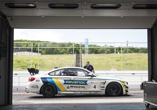 BMW M4 GT4