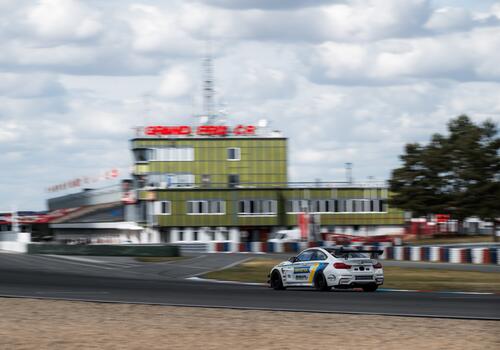BMW M4 GT4 - Galerie #12