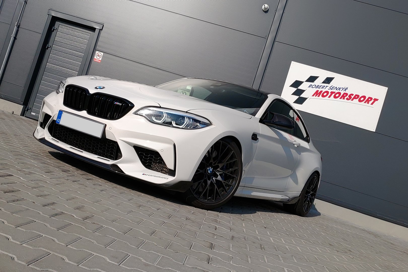 O prodeji vozů jako BMW M2 Competition Performance u Šenkýř Motorsport - Další #
