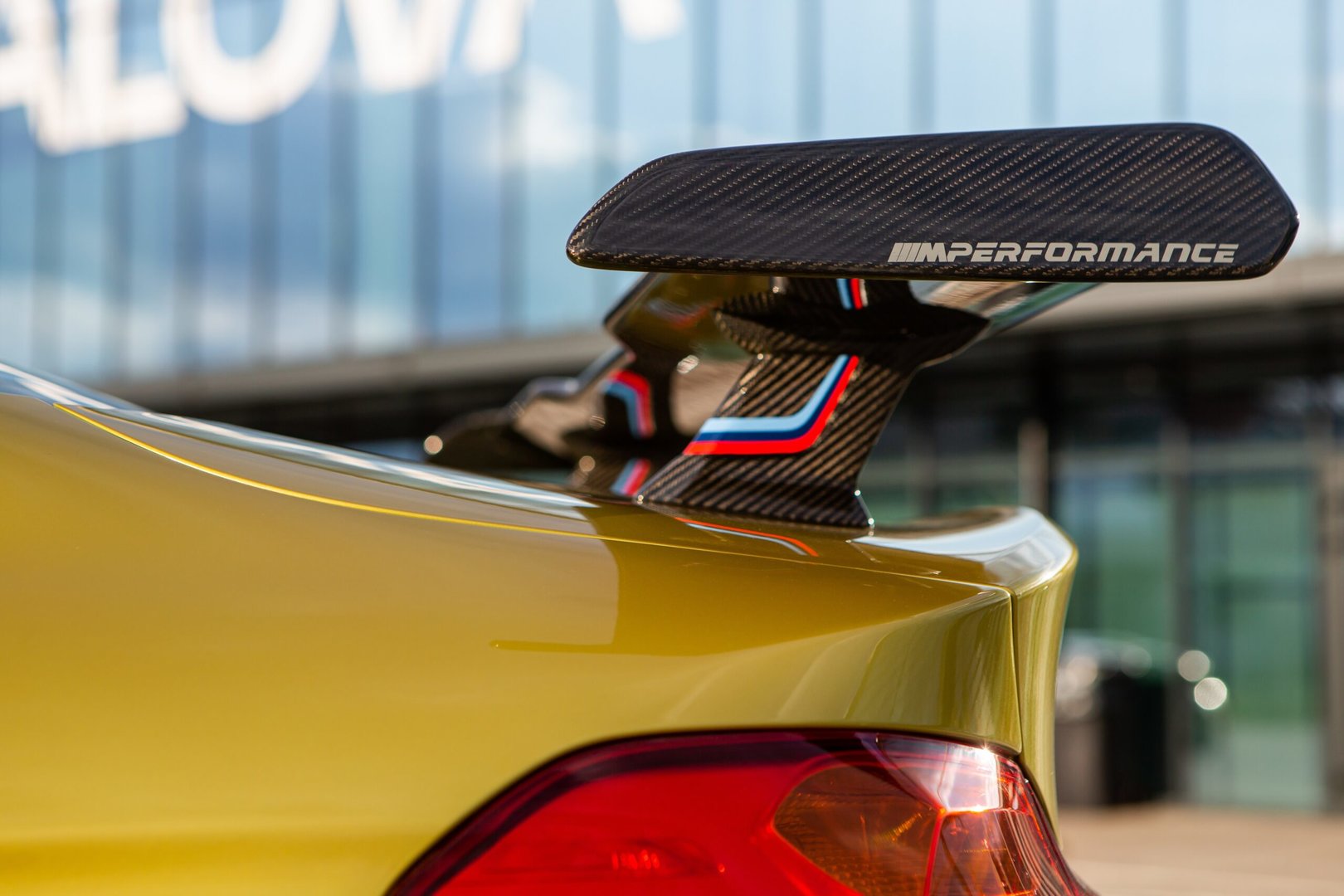 Technical information of BMW M4 Competition Clubsport (F82) - auto na prodej - Další #