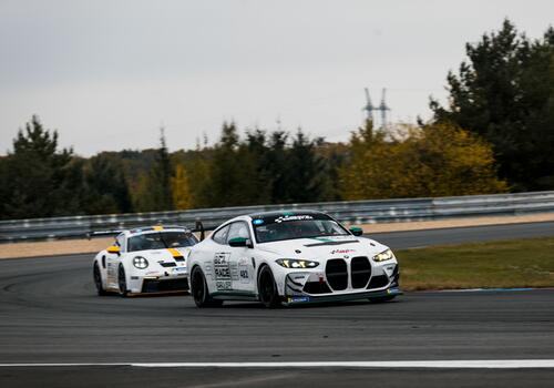 BMW M4 GT4 (G82) EVO - Galerie #13