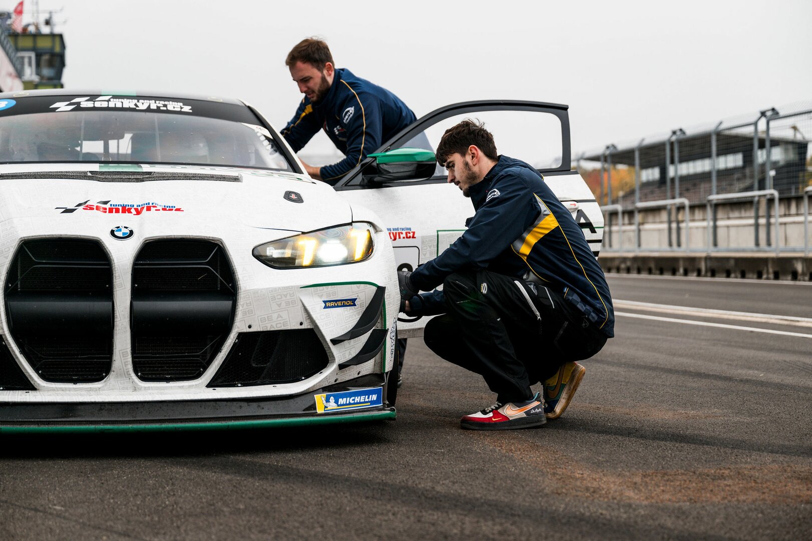 Be a Race Driver v BMW M4 GT4 EVO - Další #