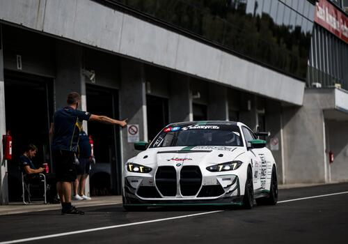 BMW M4 GT4 (G82) EVO - Galerie #8