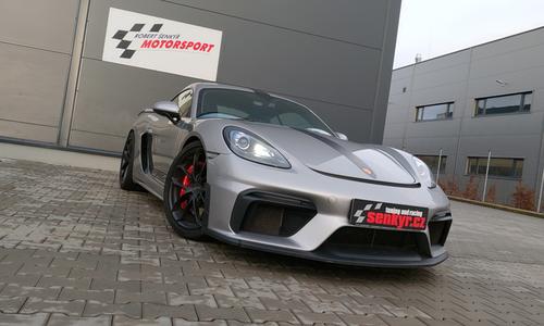 Porsche 718 GT4