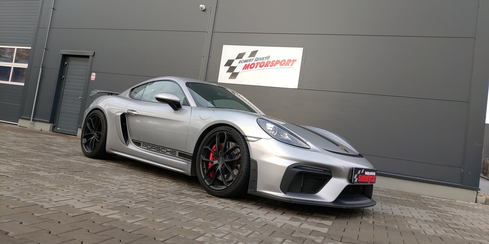 O prodeji vozů jako Porsche 718 GT4 u Šenkýř Motorsport - auto na prodej - Další #