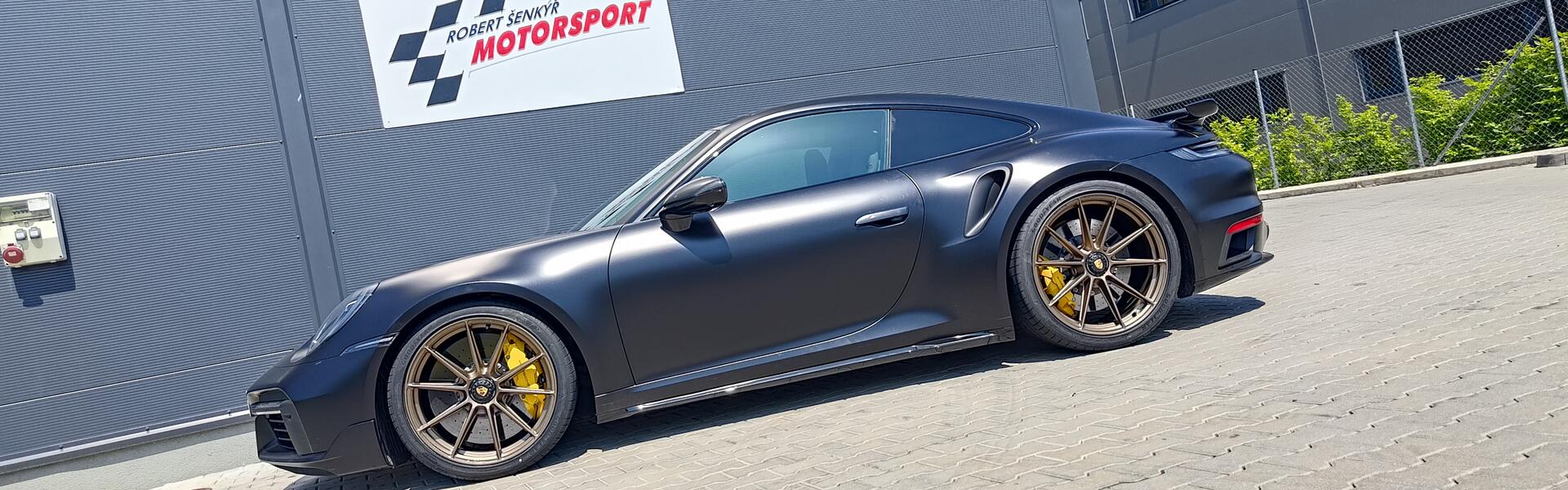 Porsche 911 Turbo S (992)