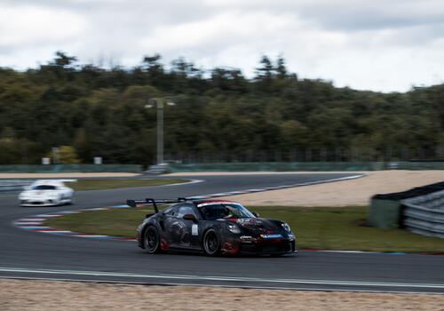 Porsche 992 GT3 Cup (Black) - Galerie #1
