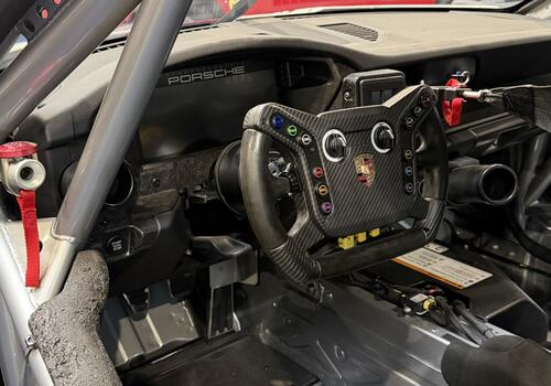 Porsche 992.2 GT3 Cup (Burgundy livery) - Interiér #2