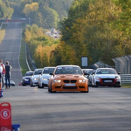 Nordschleife pur - to nej na konec sezóny. Nádherné počasí, super...