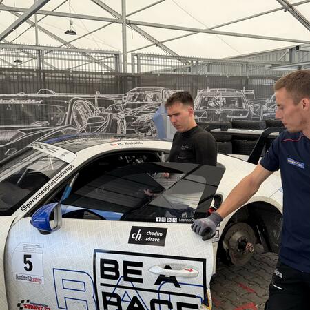 Preparing the cars for the second practice session