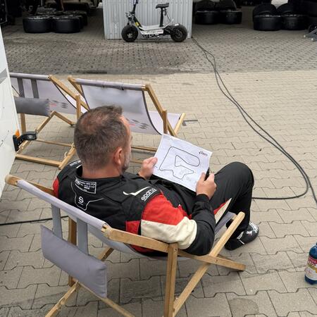 The last few quiet moments before race day