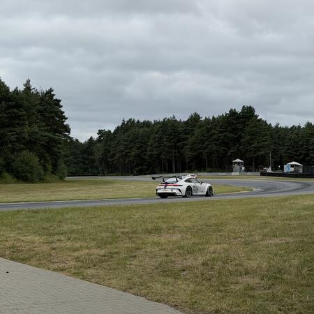 Snapshots from the first qualifying session