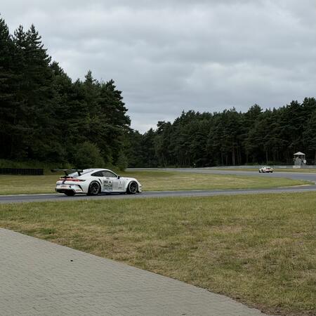 Snapshots from the first qualifying session
