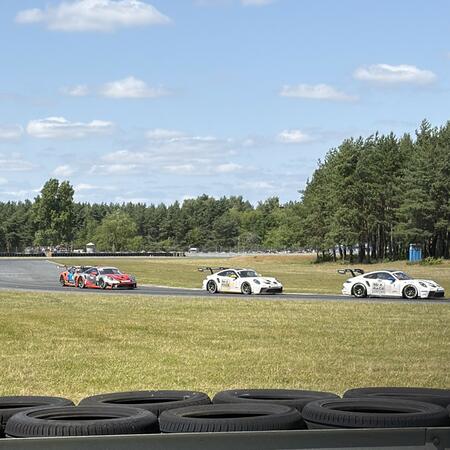 The second race is in full swing