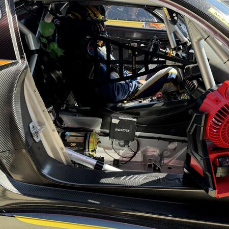 Martin Tóth v Mercedes-AMG GT3 připraven na start závodu