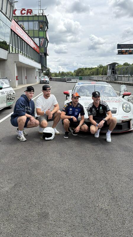 Z NHL přímo do závodní sedačky Šenkýř Motorsport! Bývalý...