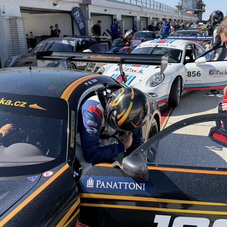 Martin Tóth nastupuje do Mercedes-AMG GT3