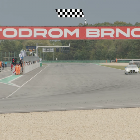 Výsledky druhého strint závodu na GT Cup Series Brno 2026
