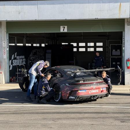 All Porsche 992 GT3 Cup cars finished the first practice...