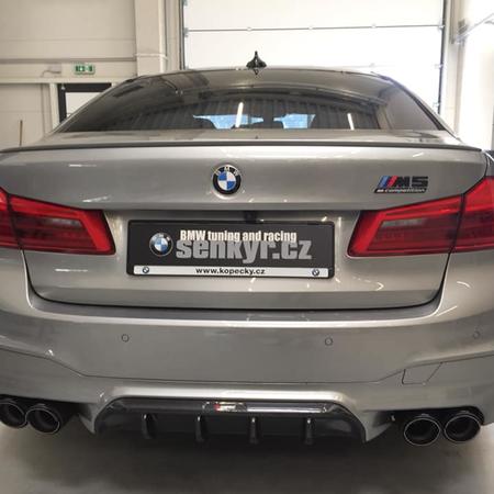 Akrapovic BMW M5 F90 Competition - fotopribeh vcerejsi instalace...