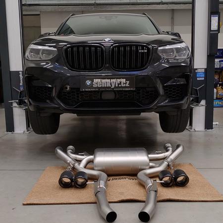 Dnes v našem Performance & Racing centru BMW X3 M a instalace výfuku Akrapovič v homologované variantě Slip-On. Tohle plnokrevné M-ko ve verzi Competition...