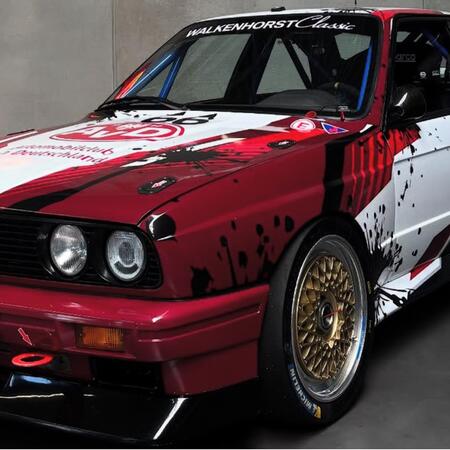 Závodní vůz M3 E30 2,5l Evo DTM na okruh Nürburgring Nordschleife