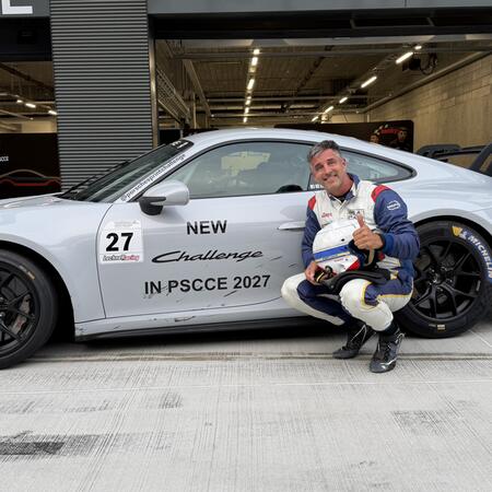 Robert Šenkýř a jeho zhodnocení Porsche 911 Challenge po...