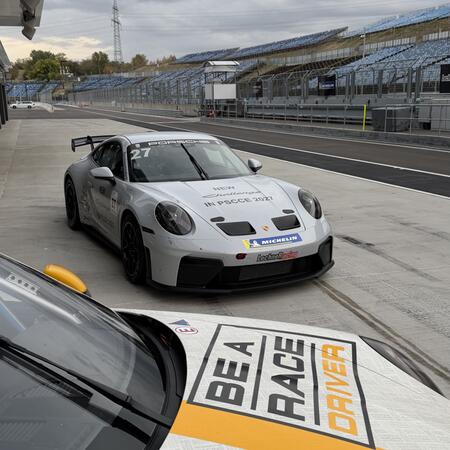 Šenkýř Motorsport měl na testování nové Porsche 911 Challenge