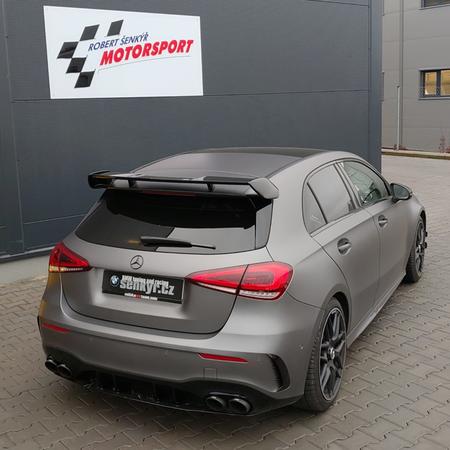 Mercedes AMG A45 - tento úžasný hatchback dostal v Šenkýř Motorsport...