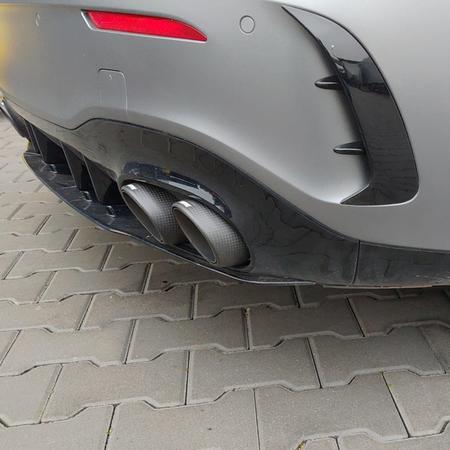 Mercedes AMG A45 - tento úžasný hatchback dostal v Šenkýř Motorsport...