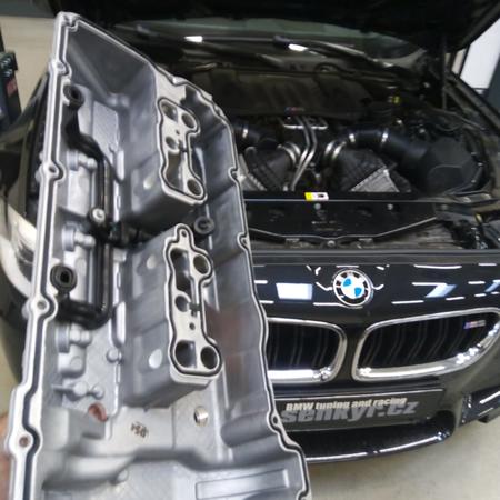 M5 F10 - 4,4l S63 twin-turbo V8 a celková revize vozu.
•
➡️výměna...