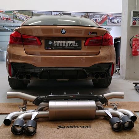 M5 F90 a lehký tuning tohoto sportovního power...