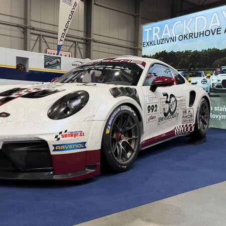 Závodní Porsche 911 (992.2) GT3 Cup odhaleno